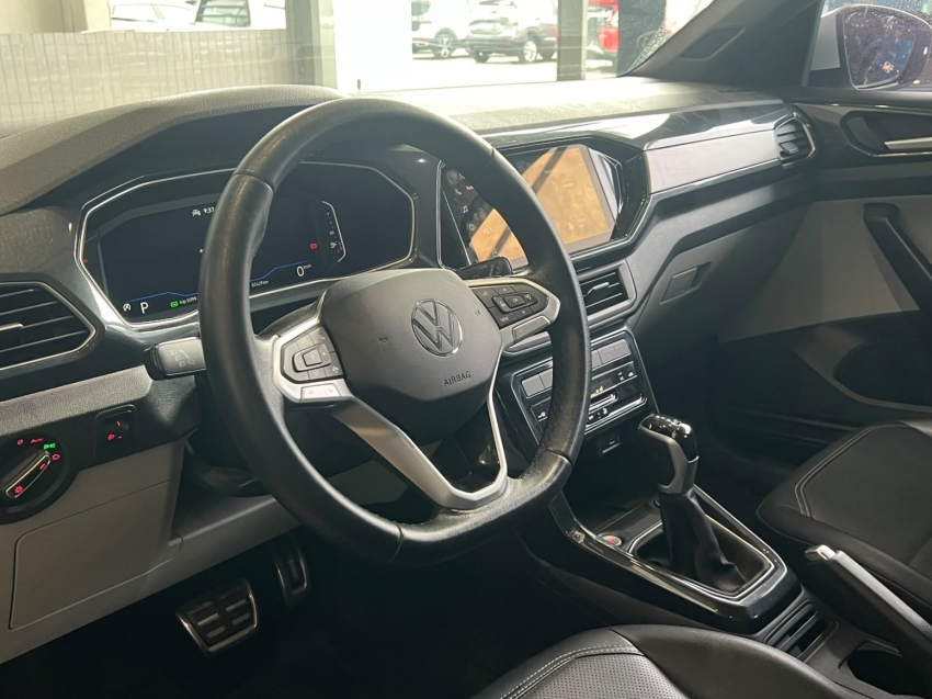 volkswagen t-cross 1.4 250 tsi total flex highline automatico gasolina 4p 20223