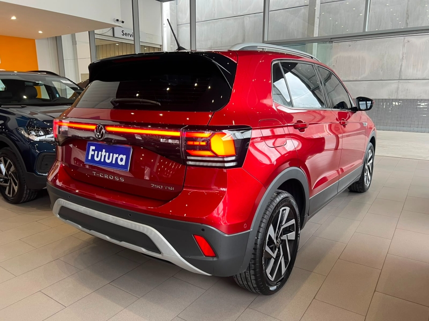 volkswagen t-cross 1.4 250 tsi total flex highline automatico gasolina 4p 202513