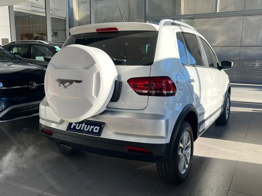 volkswagen crossfox 1.6 msi flex 16v 4p manual gasolina 201513