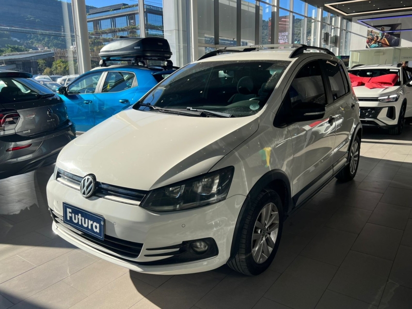 volkswagen fox 1.0 mpi track 12v flex 4p manual gasolina 2016