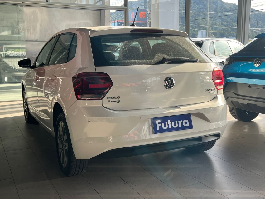 volkswagen polo 1.0 200 tsi highline automatico gasolina 4p 201813