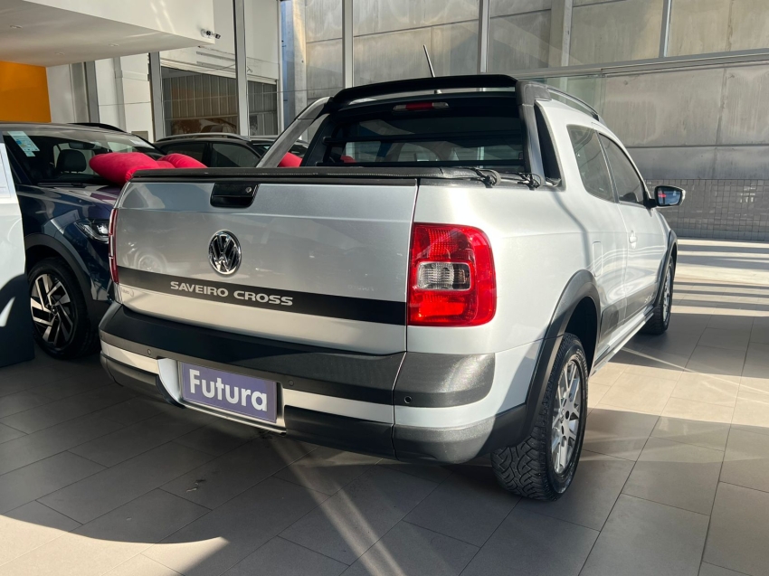volkswagen saveiro 1.6 cross cd 16v flex 2p manual gasolina 4p 201612