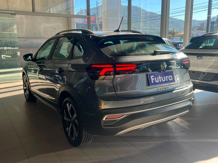 volkswagen nivus 1.0 200 tsi total flex highline automatico gasolina 4p 202113