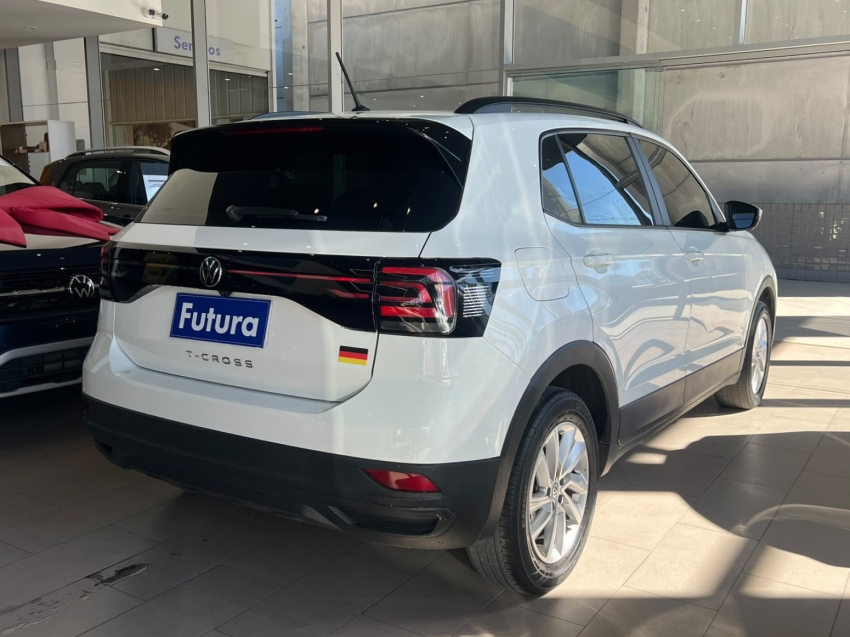 volkswagen t-cross 1.0 200 tsi total flex sense automatico gasolina 4p 202211