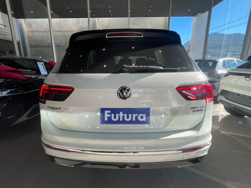 volkswagen tiguan 2.0 350 tsi gasolina allspace r-line 4motion dsg 4p automatico 201913