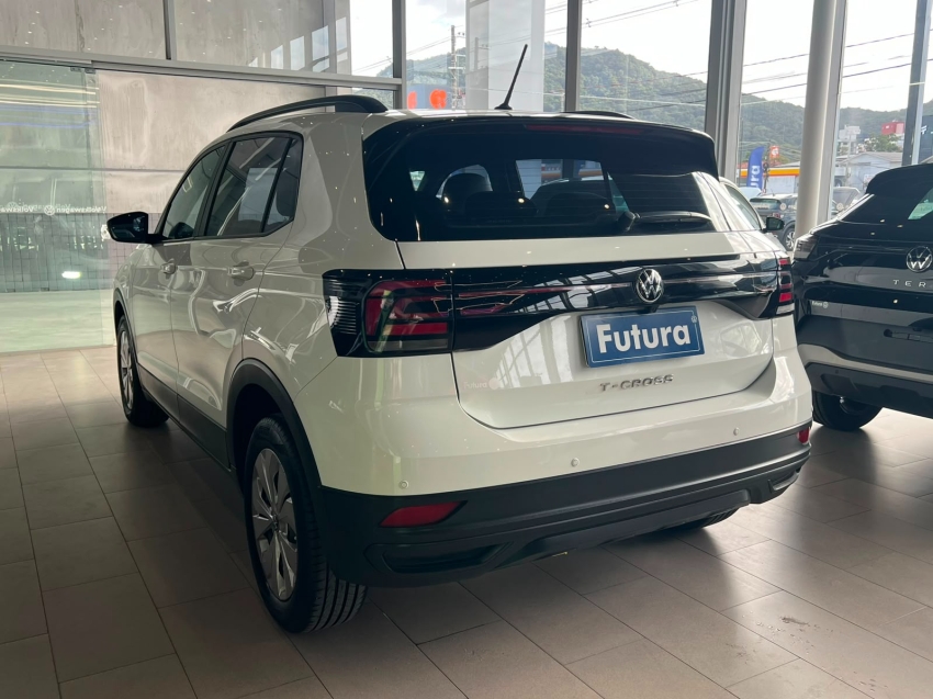 volkswagen t-cross 1.0 200 tsi total flex sense automatico gasolina 4p 202211