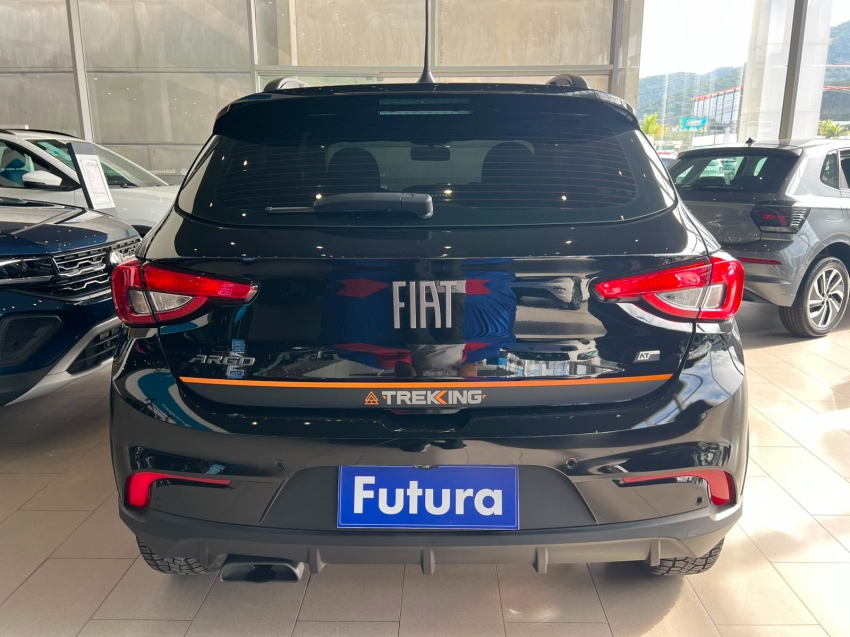 fiat argo 1.3 firefly flex trekking cvt gasolina 4p automatico 202512