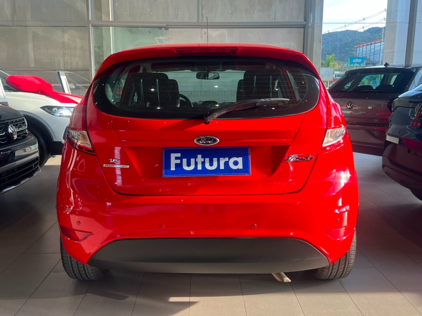 ford fiesta 1.6 se hatch 16v flex 4p powershift gasolina automatico 201412