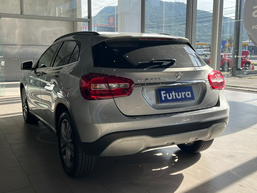 mercedes-benz gla 200 1.6 cgi flex style 7g-dct gasolina 4p automatico 201811