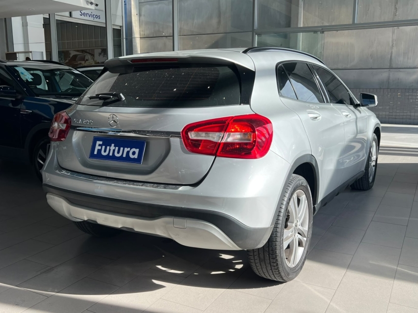 mercedes-benz gla 200 1.6 cgi flex style 7g-dct gasolina 4p automatico 201813