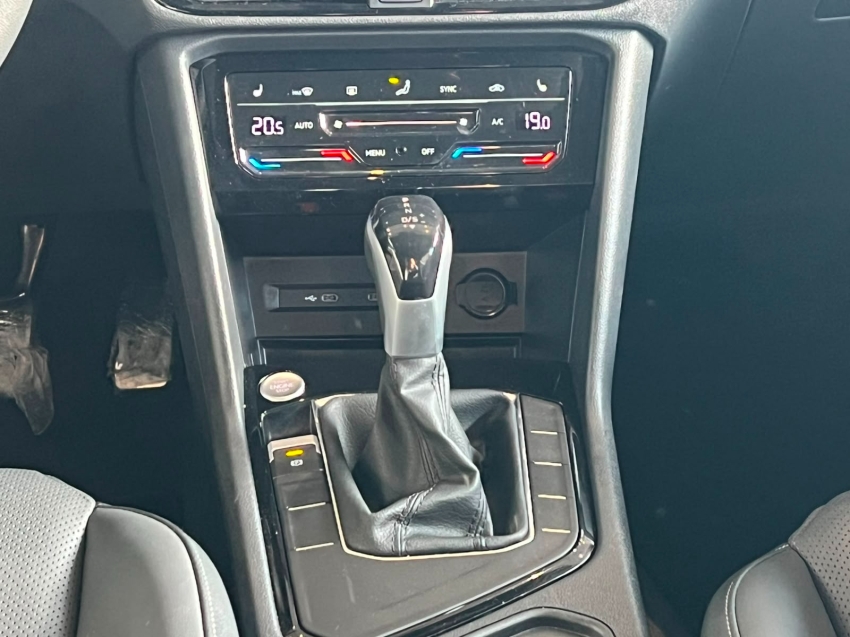 volkswagen taos 1.4 250 tsi total flex highline automatico gasolina 4p 20238