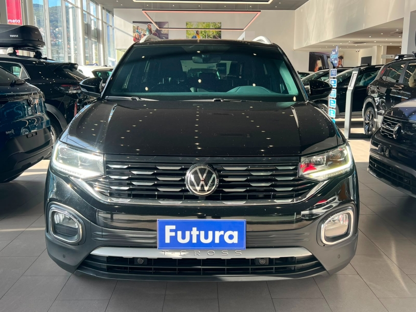 volkswagen t-cross 1.4 250 tsi total flex highline automatico gasolina 4p 20231