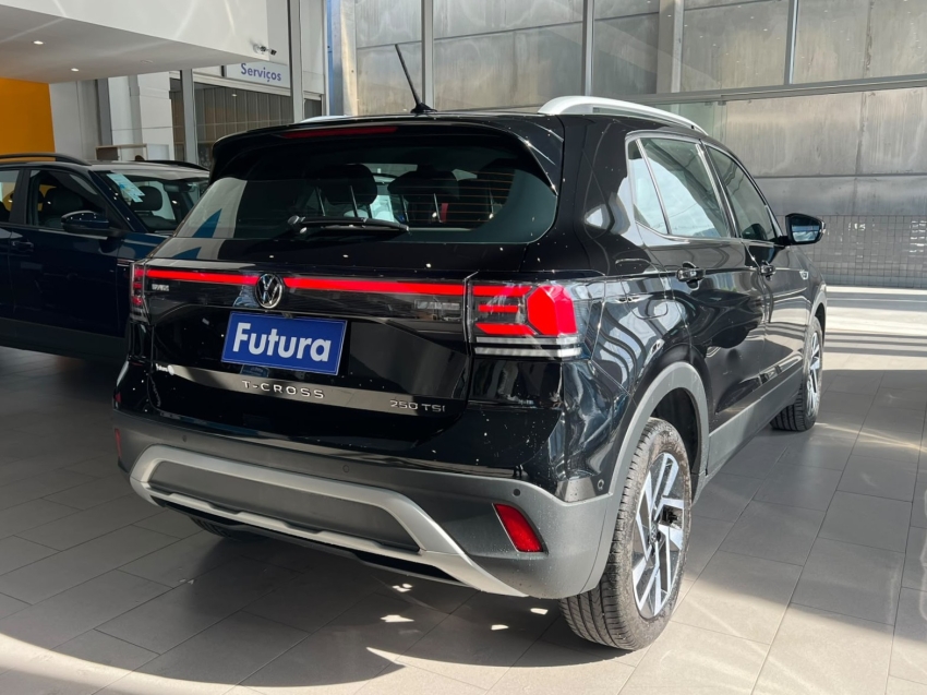 volkswagen t-cross 1.4 250 tsi total flex highline automatico gasolina 4p 202513