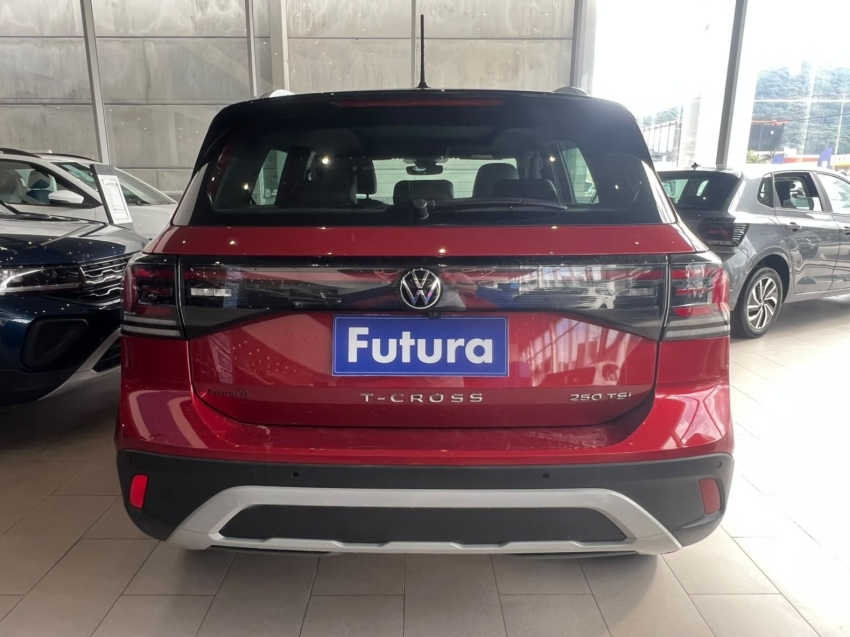 volkswagen t-cross 1.4 250 tsi total flex highline automatico gasolina 4p 202512