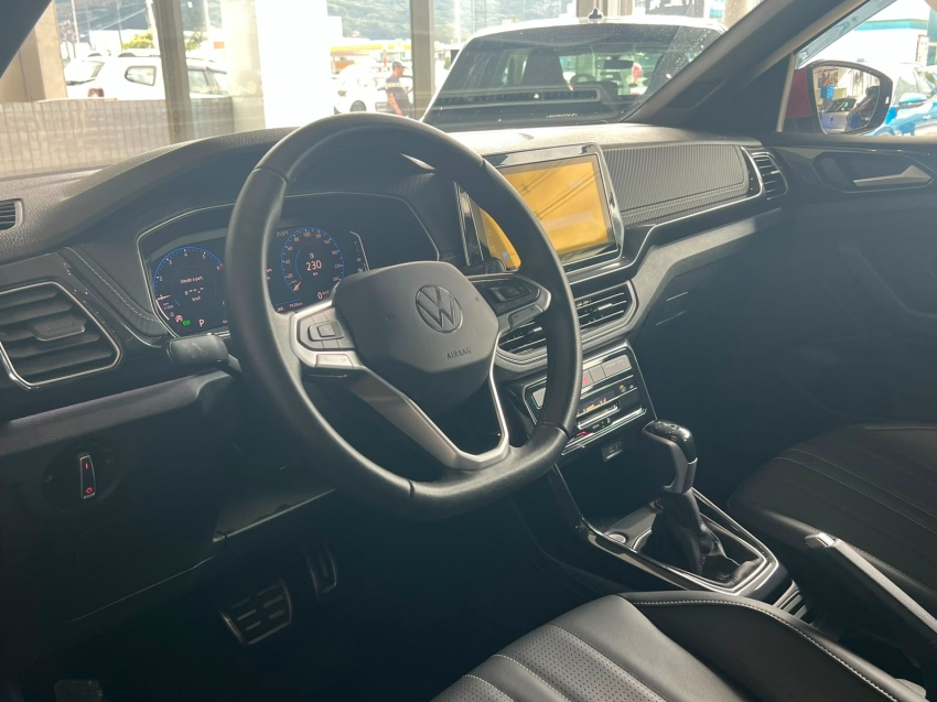 volkswagen t-cross 1.4 250 tsi total flex highline automatico gasolina 4p 20253