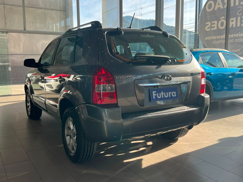 hyundai tucson 2.0 mpfi gls 16v 143cv 2wd flex 4p automatico gasolina 201613