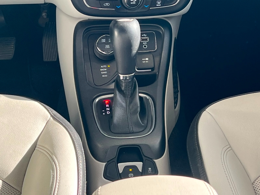 jeep compass 2.0 16v diesel longitude 4x4 automatico gasolina 4p 20188