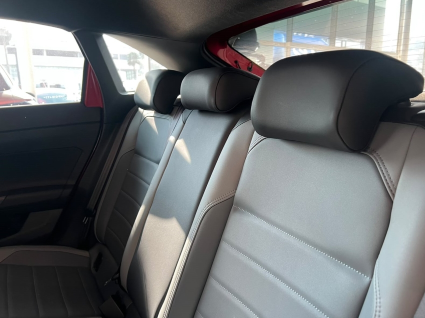 volkswagen nivus 1.0 200 tsi total flex highline automatico gasolina 4p 202210