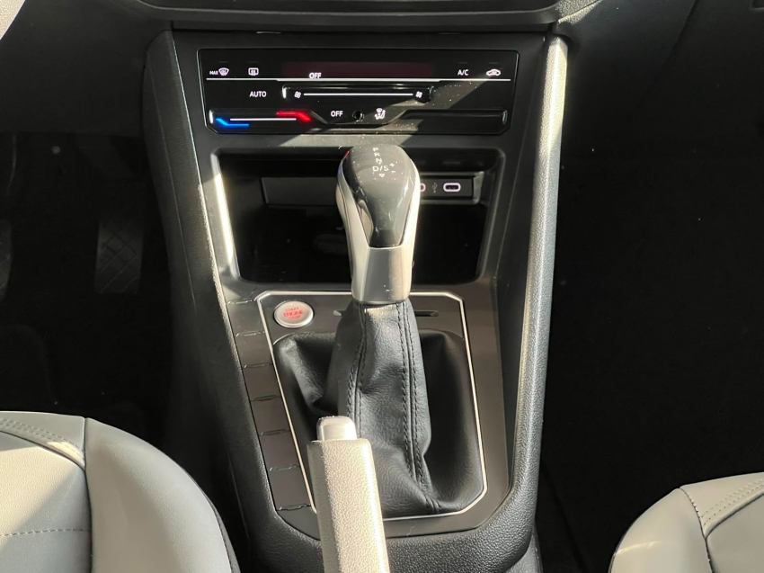 volkswagen nivus 1.0 200 tsi total flex highline automatico 4p 20247