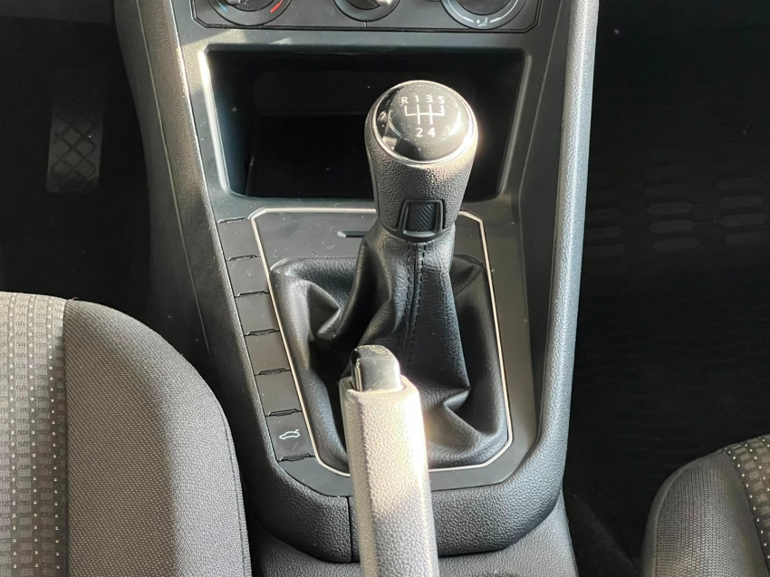 volkswagen polo 1.6 msi total flex manual 4p 20207