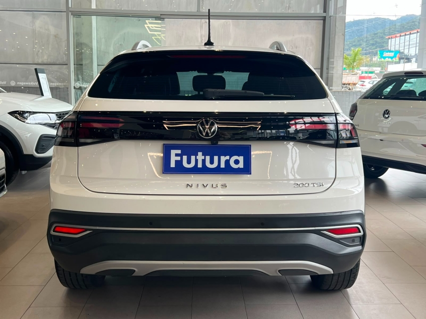 volkswagen nivus 1.0 200 tsi total flex highline automatico gasolina 4p 202412