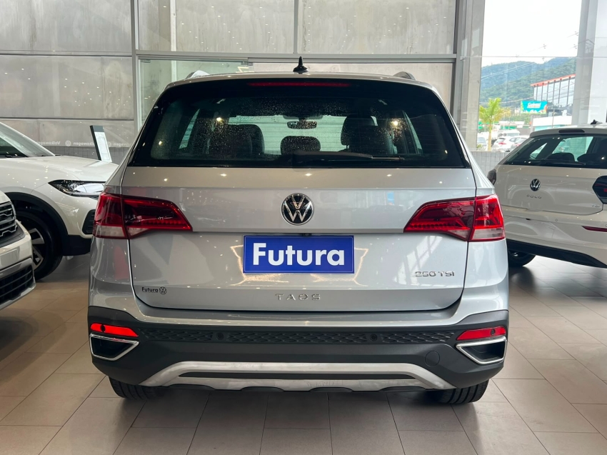 volkswagen taos 1.4 250 tsi total flex highline automatico 4p 202212