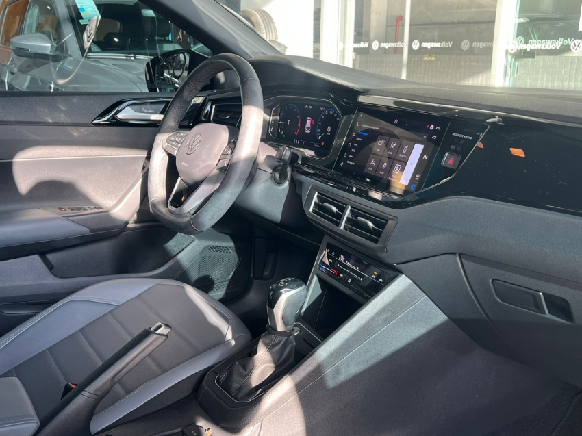 volkswagen nivus 1.0 200 tsi total flex highline automatico gasolina 4p 20239