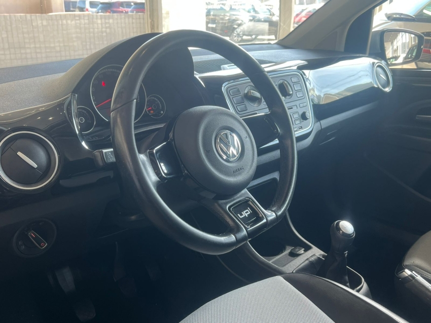 volkswagen up 1.0 mpi take 12v flex 4p manual gasolina 20153