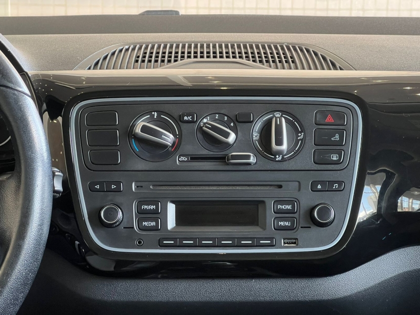 volkswagen up 1.0 mpi take 12v flex 4p manual gasolina 20157