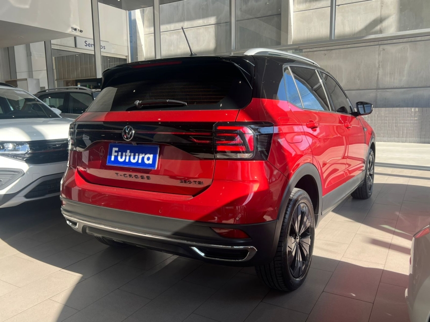 volkswagen t-cross 1.4 250 tsi total flex highline automatico 4p 202413