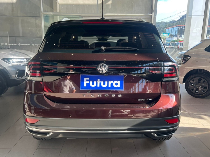 volkswagen t-cross 1.4 250 tsi total flex highline automatico gasolina 4p 202112