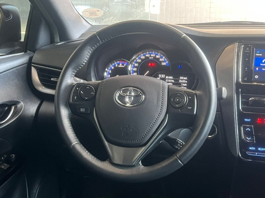toyota yaris 1.5 16v flex xls connect multidrive 4p automatico 20235