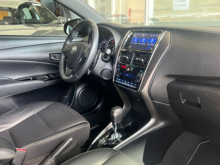 toyota yaris 1.5 16v flex xls connect multidrive 4p automatico 20238