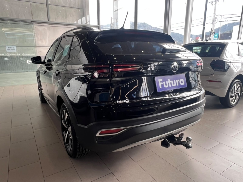 volkswagen nivus 1.0 200 tsi total flex highline automatico gasolina 4p 202411