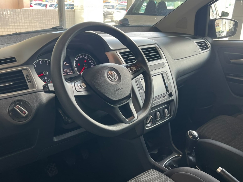 volkswagen fox 1.6 msi total flex connect 4p manual 20213