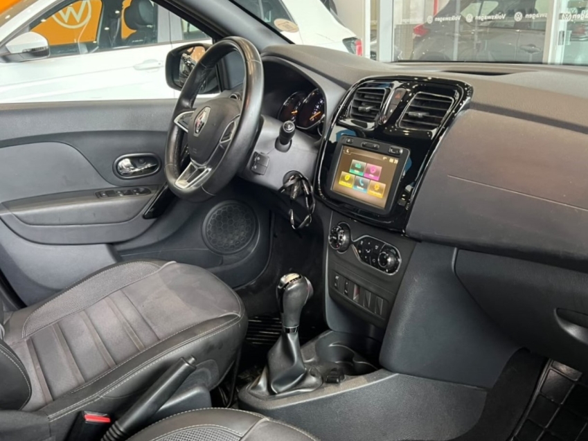 renault sandero 1.6 16v sce flex intense x-tronic 4p automatico 20208
