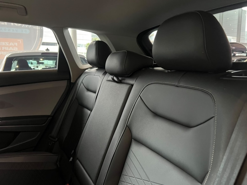 volkswagen taos 1.4 250 tsi total flex comfortline automatico gasolina 4p 202310