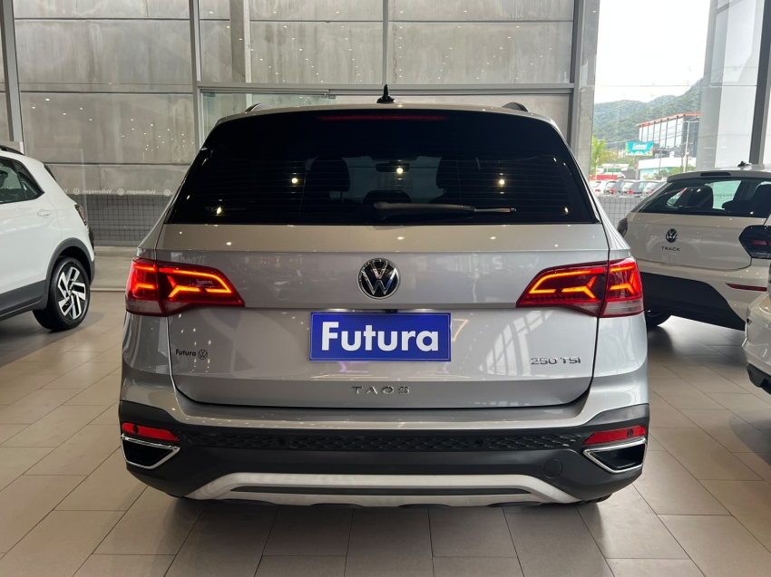 volkswagen taos 1.4 250 tsi total flex comfortline automatico gasolina 4p 202312