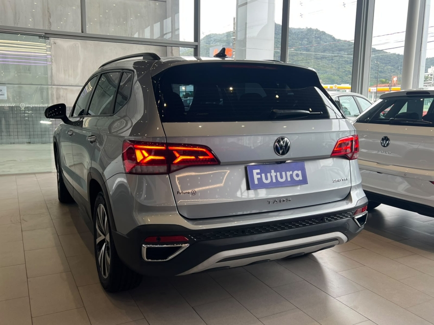 volkswagen taos 1.4 250 tsi total flex comfortline automatico gasolina 4p 202311