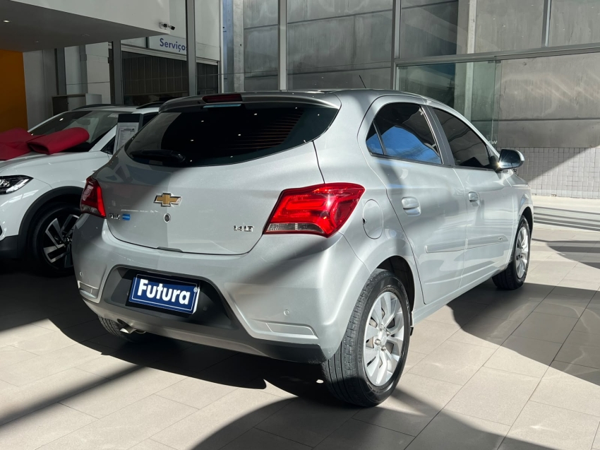 chevrolet onix 1.4 mpfi lt 8v flex 4p manual 201813