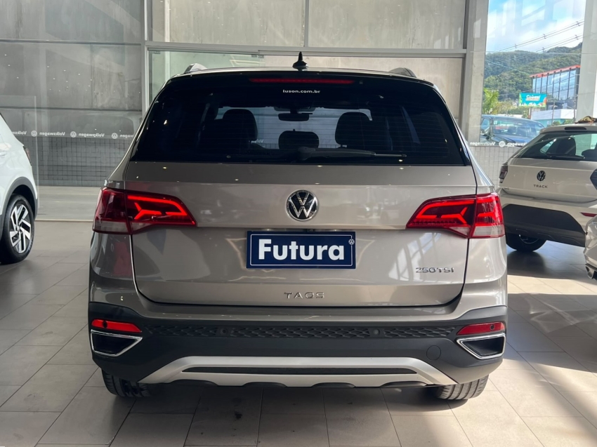 volkswagen taos 1.4 250 tsi total flex highline automatico gasolina 4p 202212