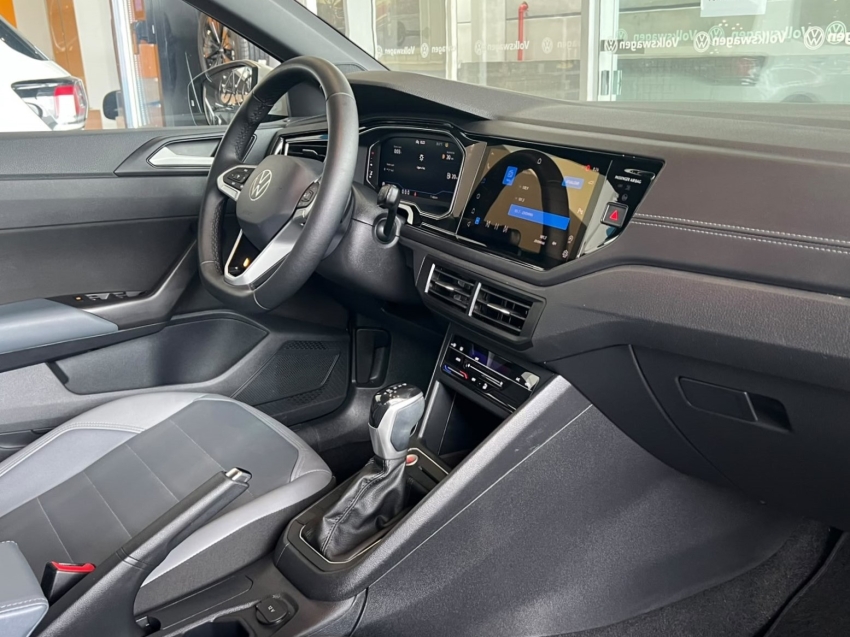 volkswagen nivus 1.0 200 tsi total flex highline automatico 4p 20248