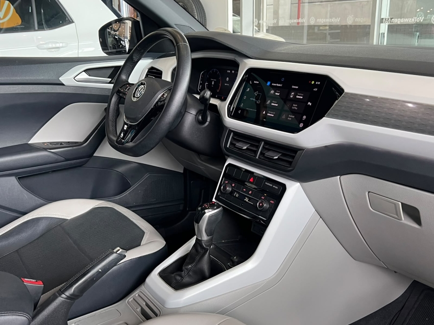 volkswagen t-cross 1.4 250 tsi total flex highline automatico 4p 20218
