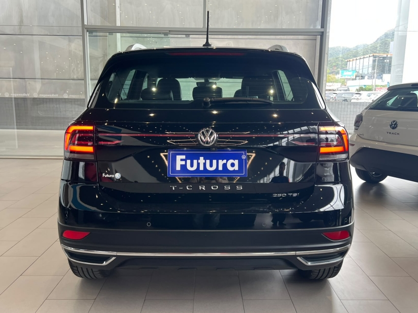volkswagen t-cross 1.4 250 tsi total flex highline automatico 4p 202112