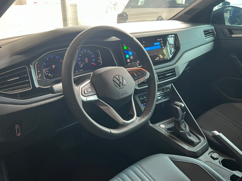 volkswagen nivus 1.0 200 tsi total flex highline automatico 4p 20263
