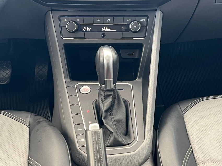volkswagen polo 1.0 200 tsi highline automatico flex 4p 2019