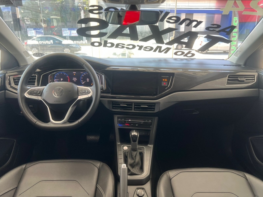 volkswagen polo 1.0 170 tsi highline automatico gasolina 4p 2024