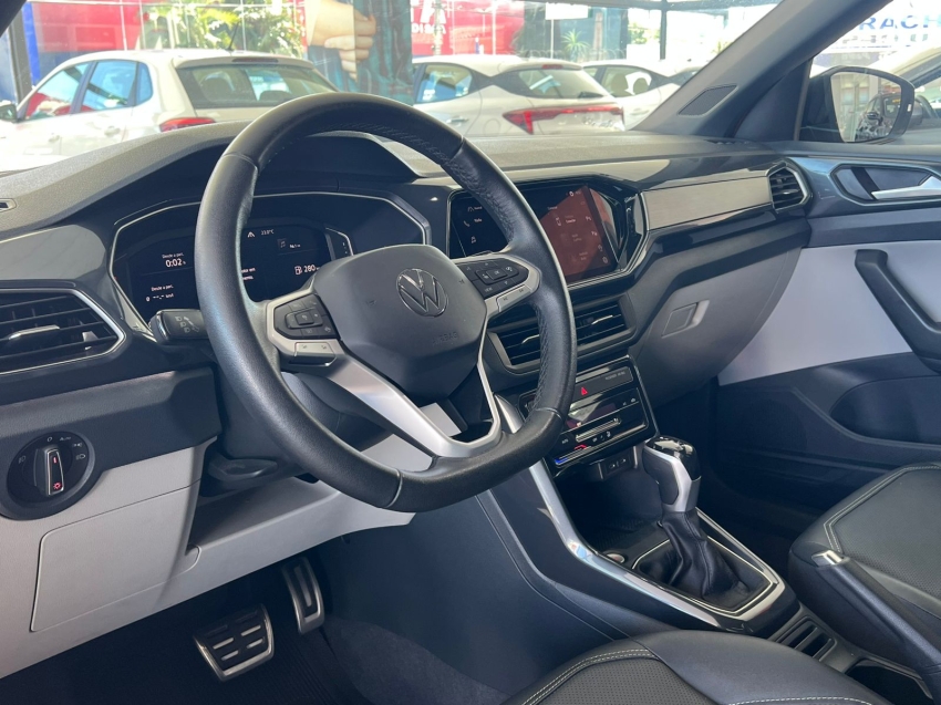 volkswagen t-cross 1.4 250 tsi total flex highline automatico gasolina 4p 20243