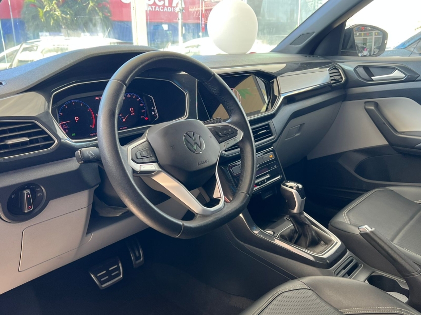 volkswagen t-cross 1.4 250 tsi total flex highline automatico gasolina 4p 2024