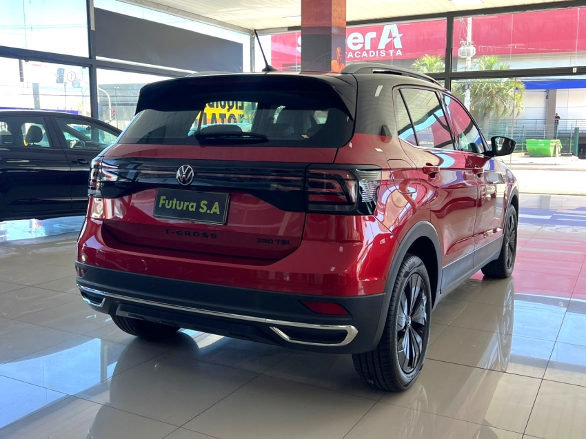 volkswagen t-cross 1.4 250 tsi total flex highline automatico gasolina 4p 202412